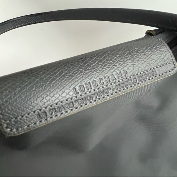 Authentic Longchamp Le Pliage Club Shoulder Shopping Tote – Gray w/ Yellow trim - Picture 5 of 16